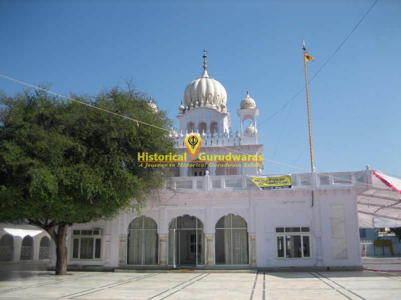 Gurdwara Sri Sheesh Ganj Sahib, Anandpur Sahib — view 2